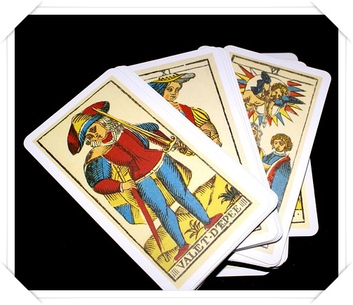 zadawanie pytań w Tarocie